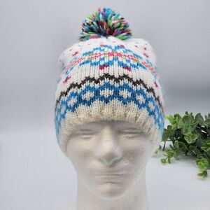 Aeropostale Winter Hat Woman's Multicolored Pompom Snow Outdoors Cozy‎ Warm